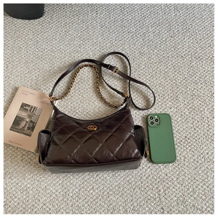 Women's Everyday Geometric Dumpling-Shaped PU Leather Shoulder Bag detail 11