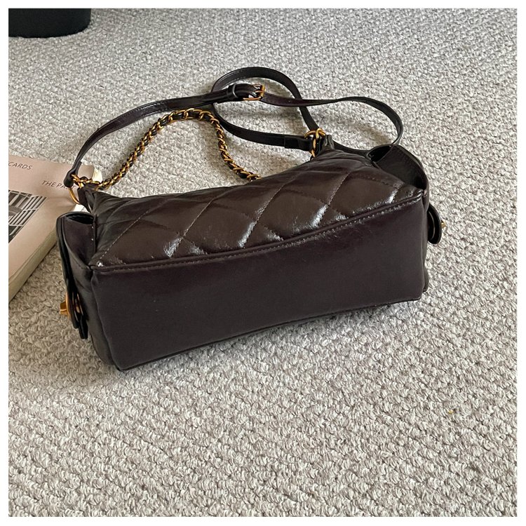 Women's Everyday Geometric Dumpling-Shaped PU Leather Shoulder Bag detail 16