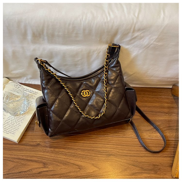 Women's Everyday Geometric Dumpling-Shaped PU Leather Shoulder Bag detail 33