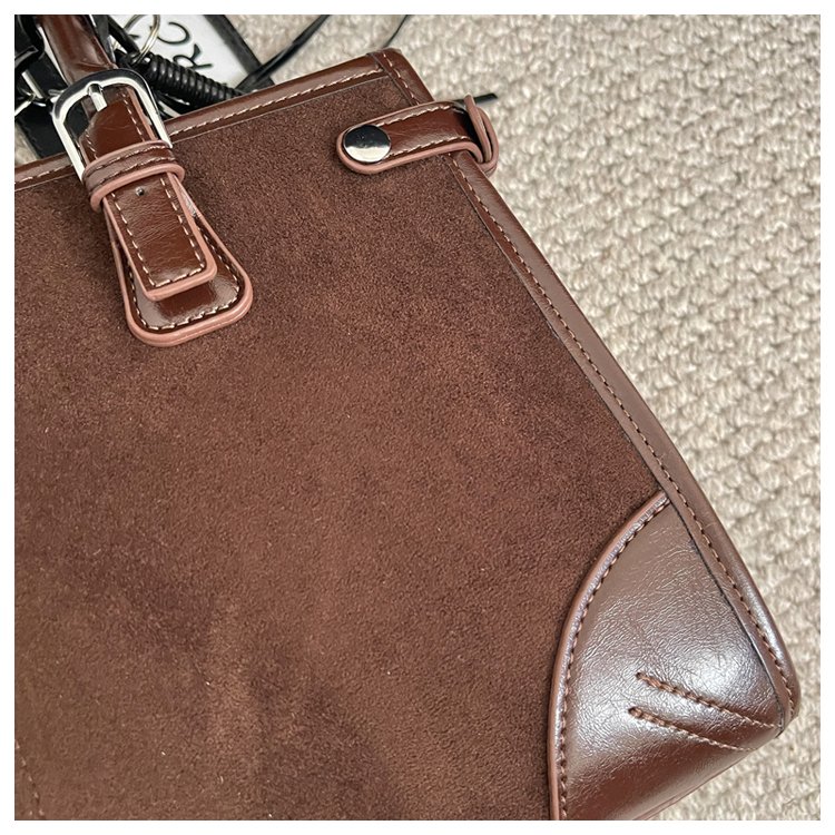 Women's Everyday Solid-Color Structured PU Leather Handbag detail 14