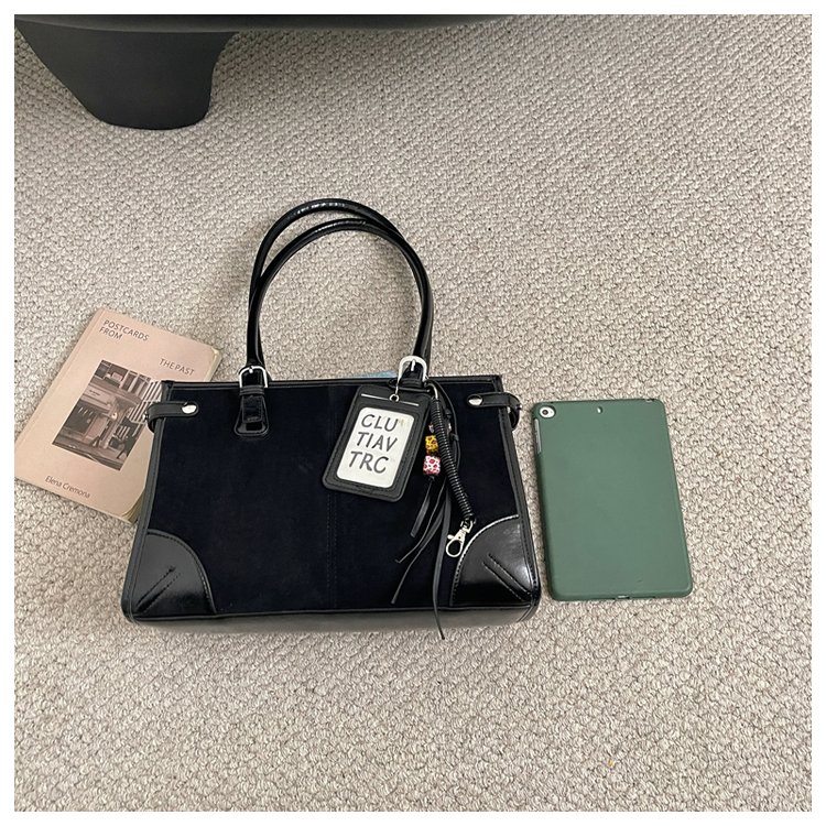 Women's Everyday Solid-Color Structured PU Leather Handbag detail 22