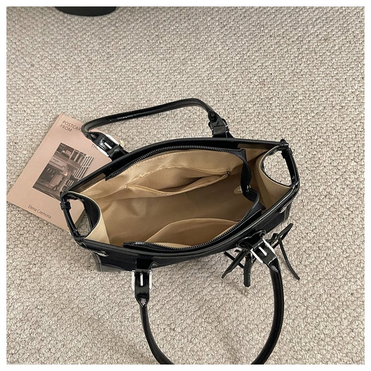 Women's Everyday Solid-Color Structured PU Leather Handbag detail 23