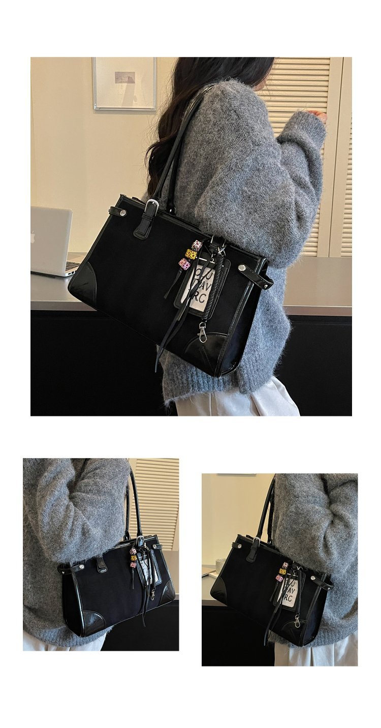 Women's Everyday Solid-Color Structured PU Leather Handbag detail 26
