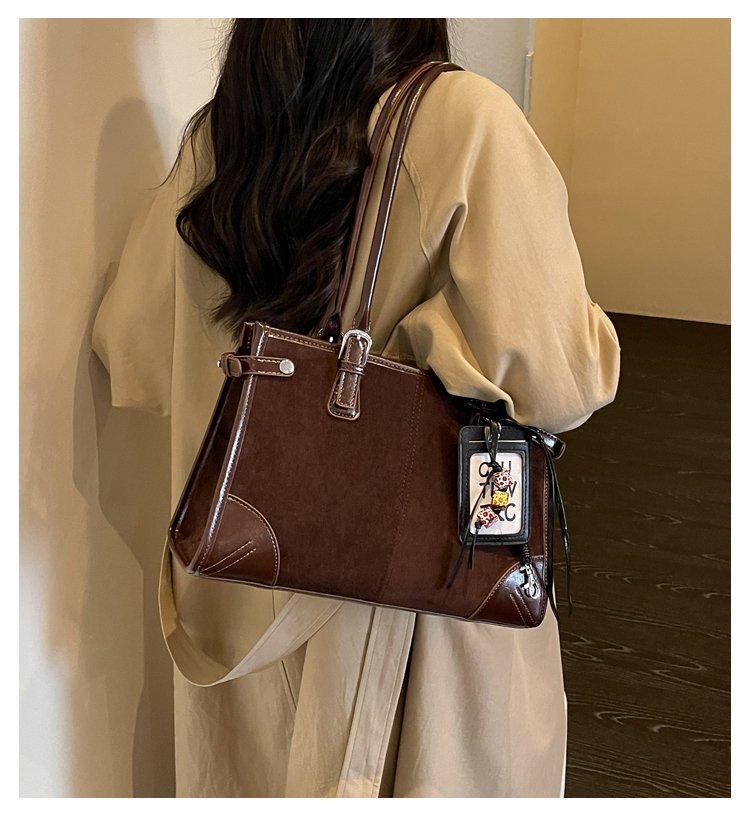 Women's Everyday Solid-Color Structured PU Leather Handbag detail 2