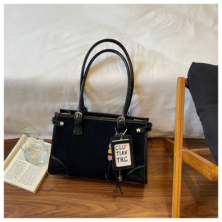 Women's Everyday Solid-Color Structured PU Leather Handbag detail 31