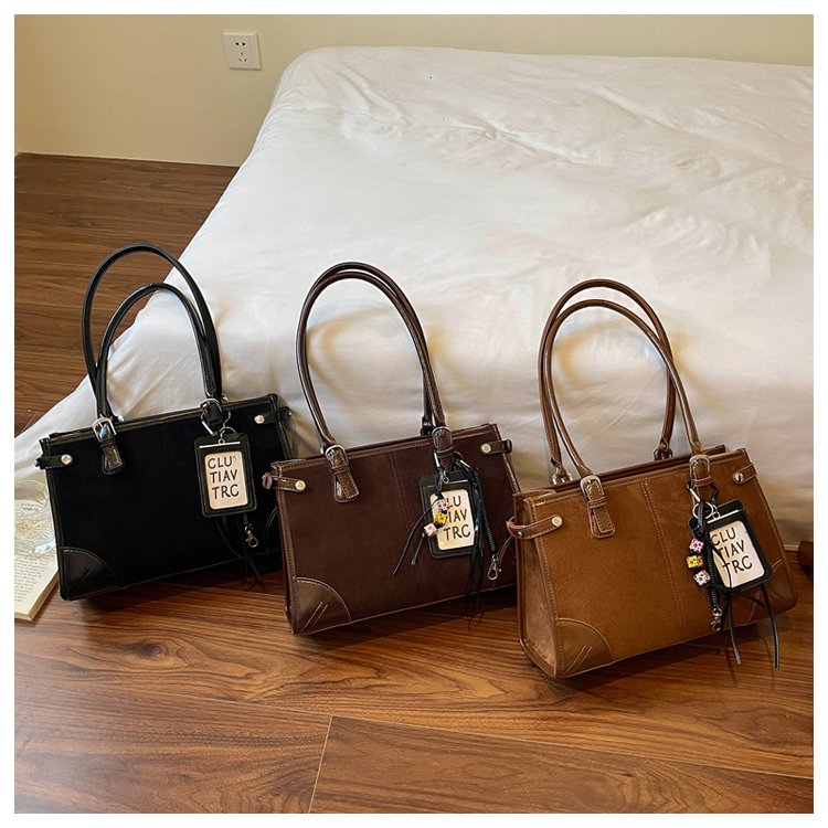 Women's Everyday Solid-Color Structured PU Leather Handbag detail 33