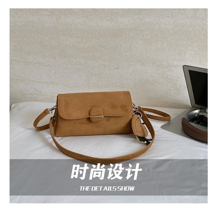 Women's Fashion Solid-Color Barrel-Shaped PU Leather Shoulder Bag detail 12