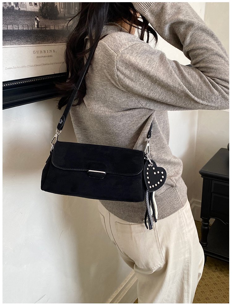 Women's Fashion Solid-Color Barrel-Shaped PU Leather Shoulder Bag detail 19