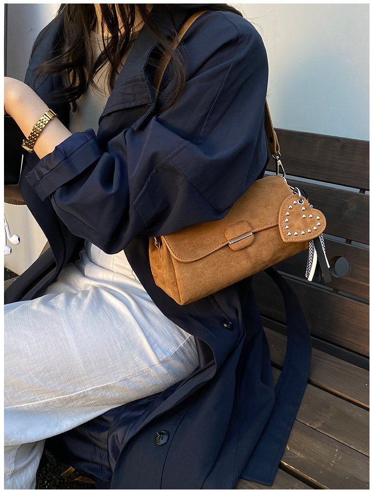 Women's Fashion Solid-Color Barrel-Shaped PU Leather Shoulder Bag detail 36