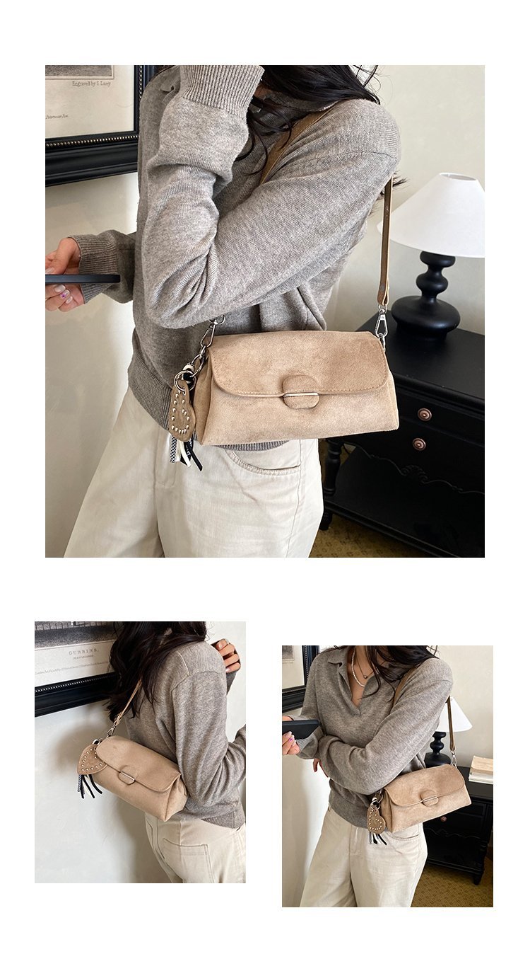 Women's Fashion Solid-Color Barrel-Shaped PU Leather Shoulder Bag detail 8
