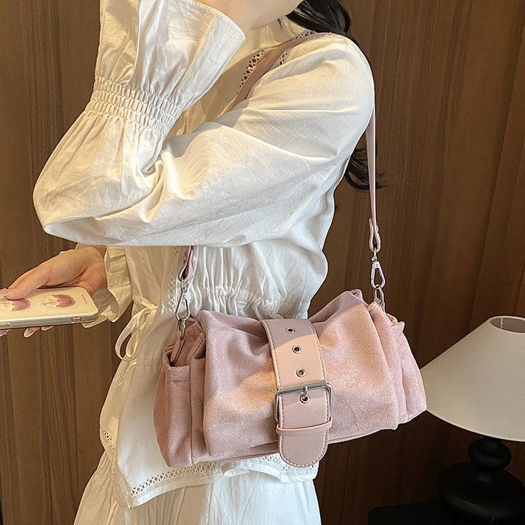Women's PU Leather Gathered Chain Crossbody Bag view 6