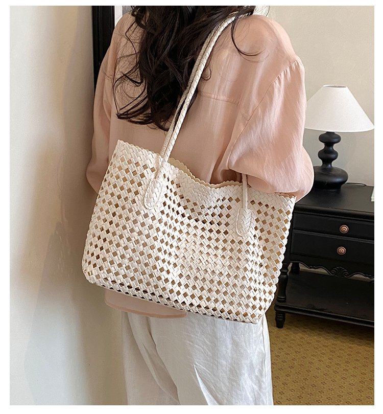 Women's PU Leather Gingham Basket Tote Bag detail 9