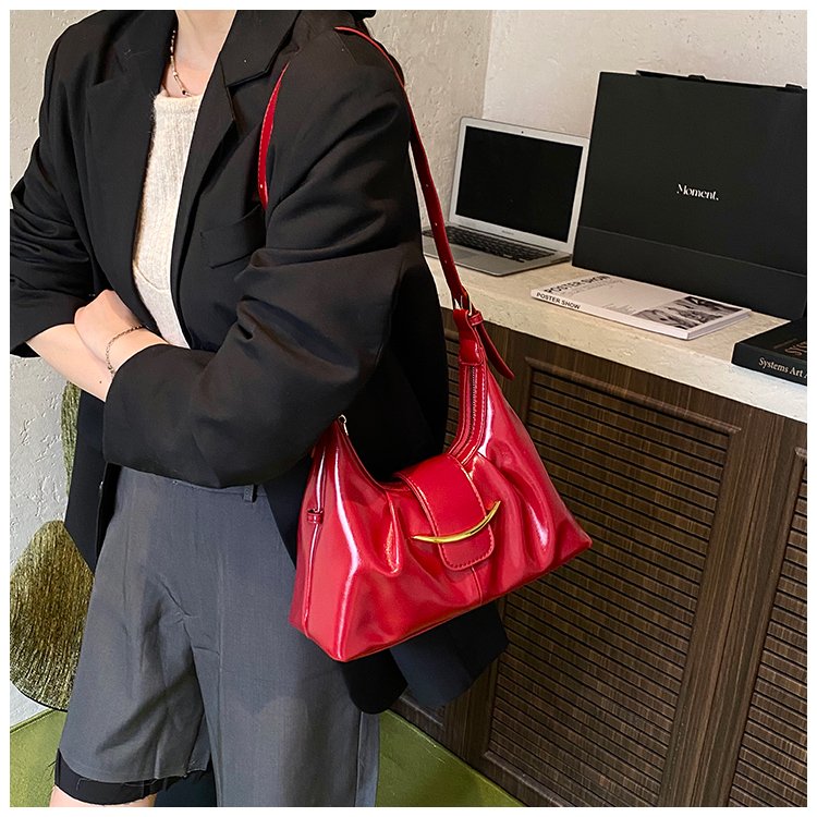 Women's PU Leather Glossy Shoulder Bag detail 20