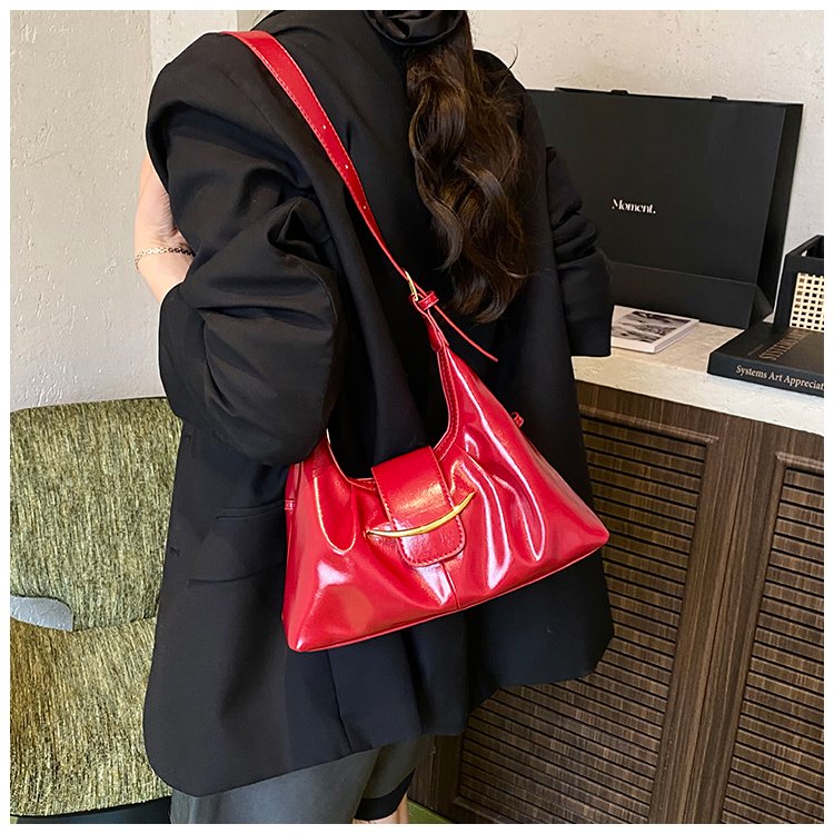 Women's PU Leather Glossy Shoulder Bag detail 21
