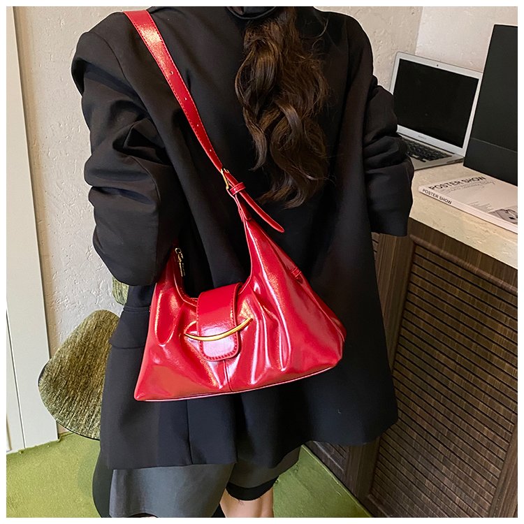 Women's PU Leather Glossy Shoulder Bag detail 23