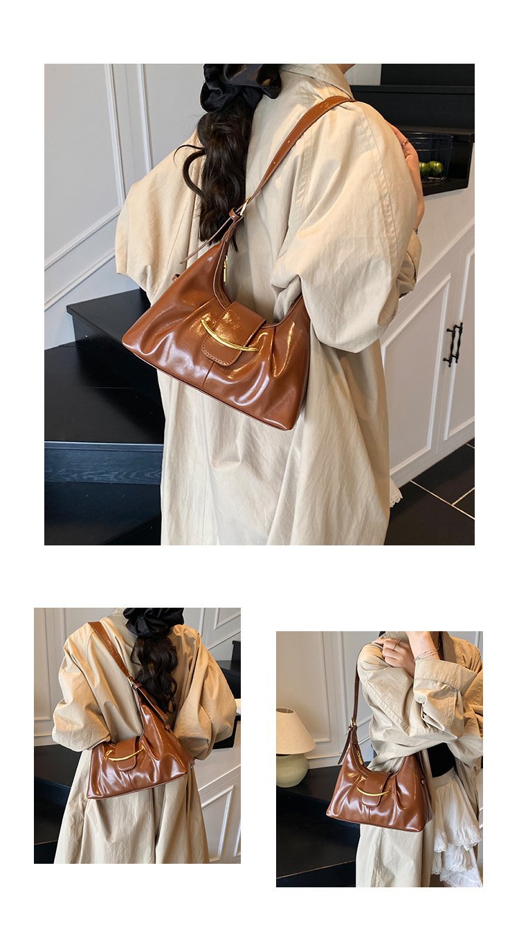 Women's PU Leather Glossy Shoulder Bag detail 2