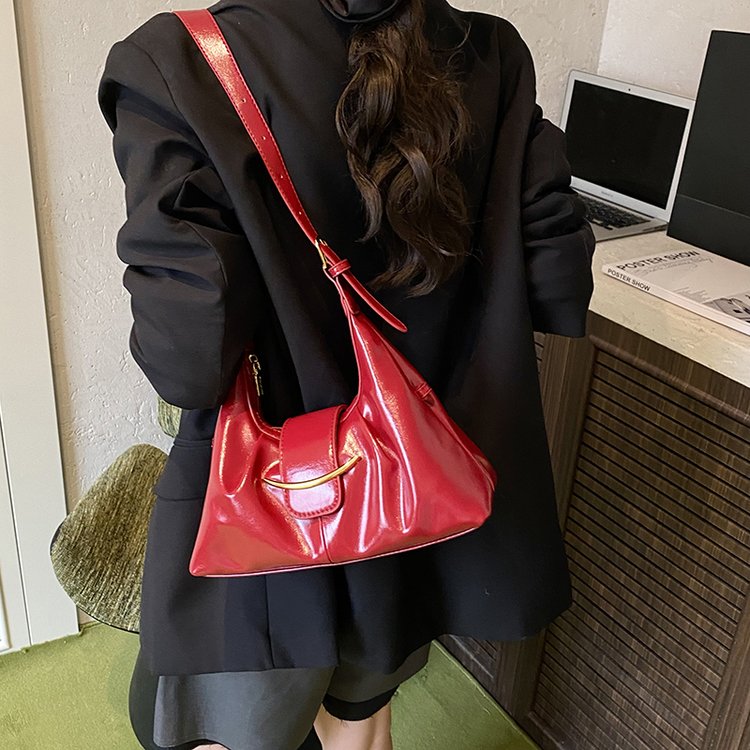 Women's PU Leather Glossy Shoulder Bag view 5