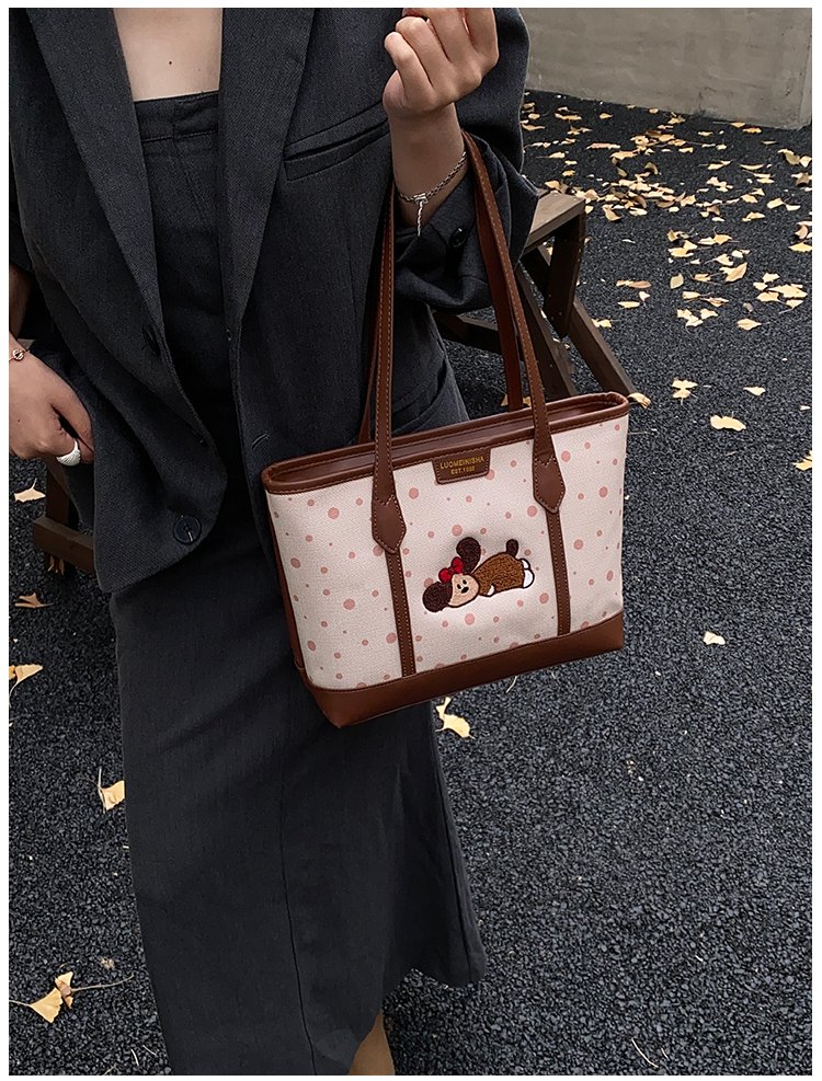 Women's PU Leather Graphic Tote Bag detail 36