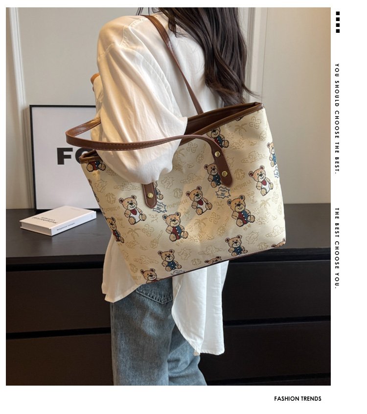 Women's Cloth Graphic Tote Bag detail 1