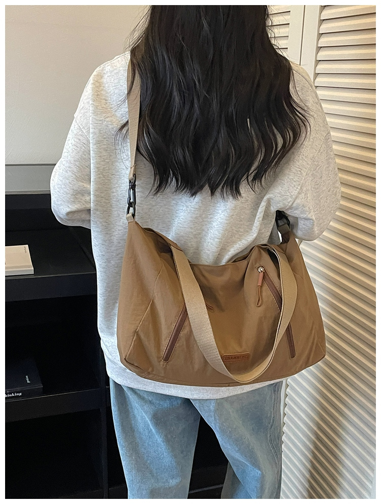 Casual Large Capacity Cloth Tote Crossbody Bag detail 17