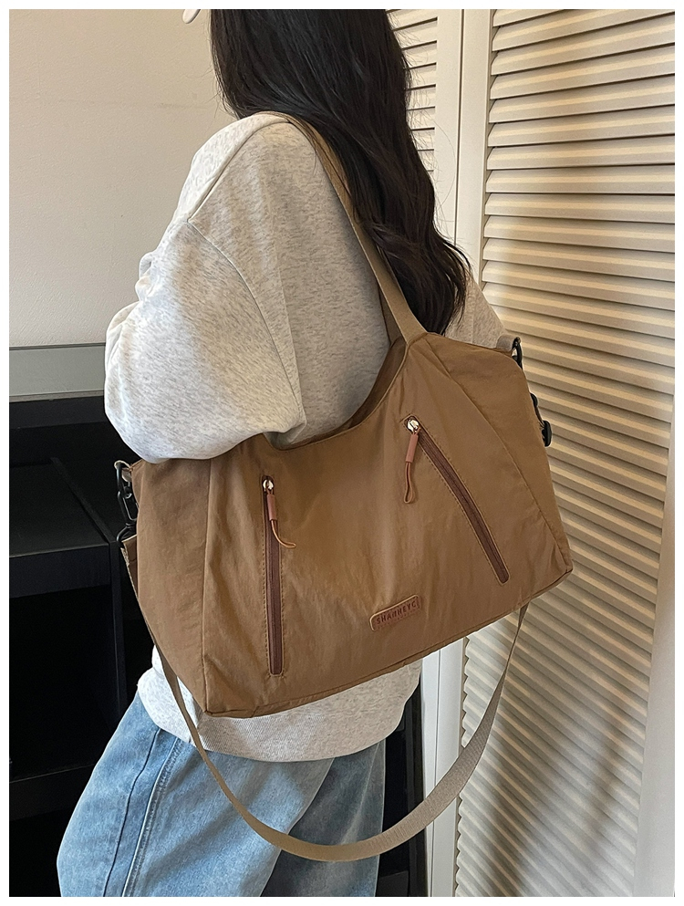 Casual Large Capacity Cloth Tote Crossbody Bag detail 3