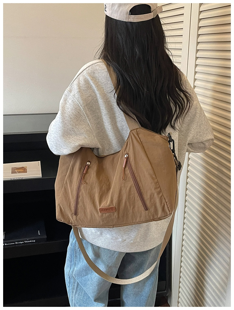 Casual Large Capacity Cloth Tote Crossbody Bag detail 5