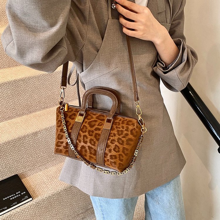 Women's PU Leather Letter Print Satchel Shoulder Bag view 2