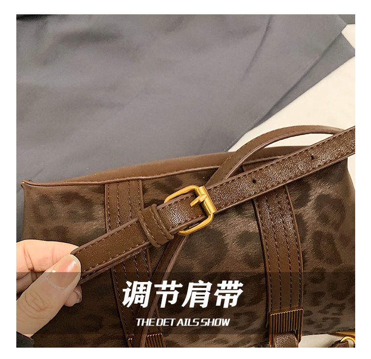 Women's PU Leather Letter Print Satchel Shoulder Bag detail 9