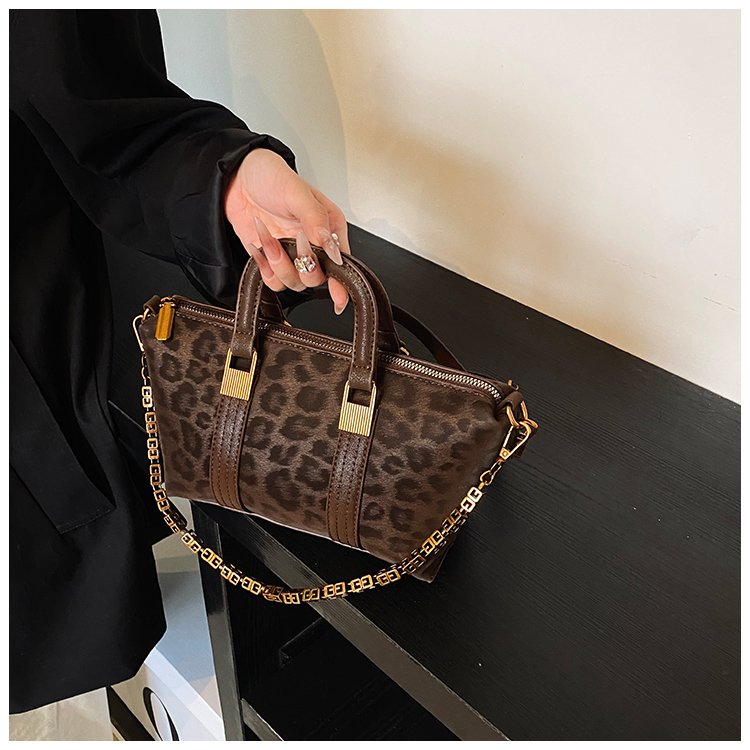 Women's PU Leather Letter Print Satchel Shoulder Bag detail 12