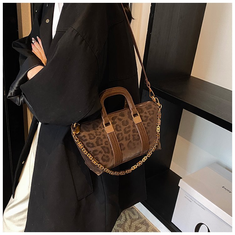Women's PU Leather Letter Print Satchel Shoulder Bag detail 26