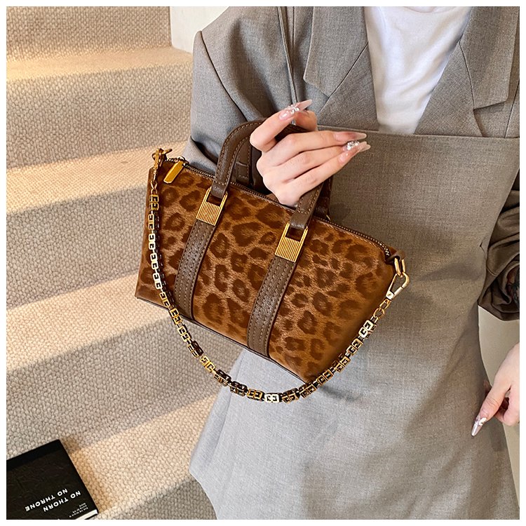 Women's PU Leather Letter Print Satchel Shoulder Bag detail 36
