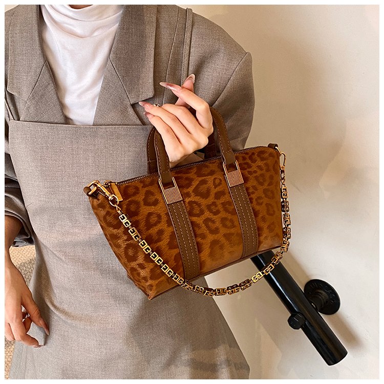 Women's PU Leather Letter Print Satchel Shoulder Bag detail 37