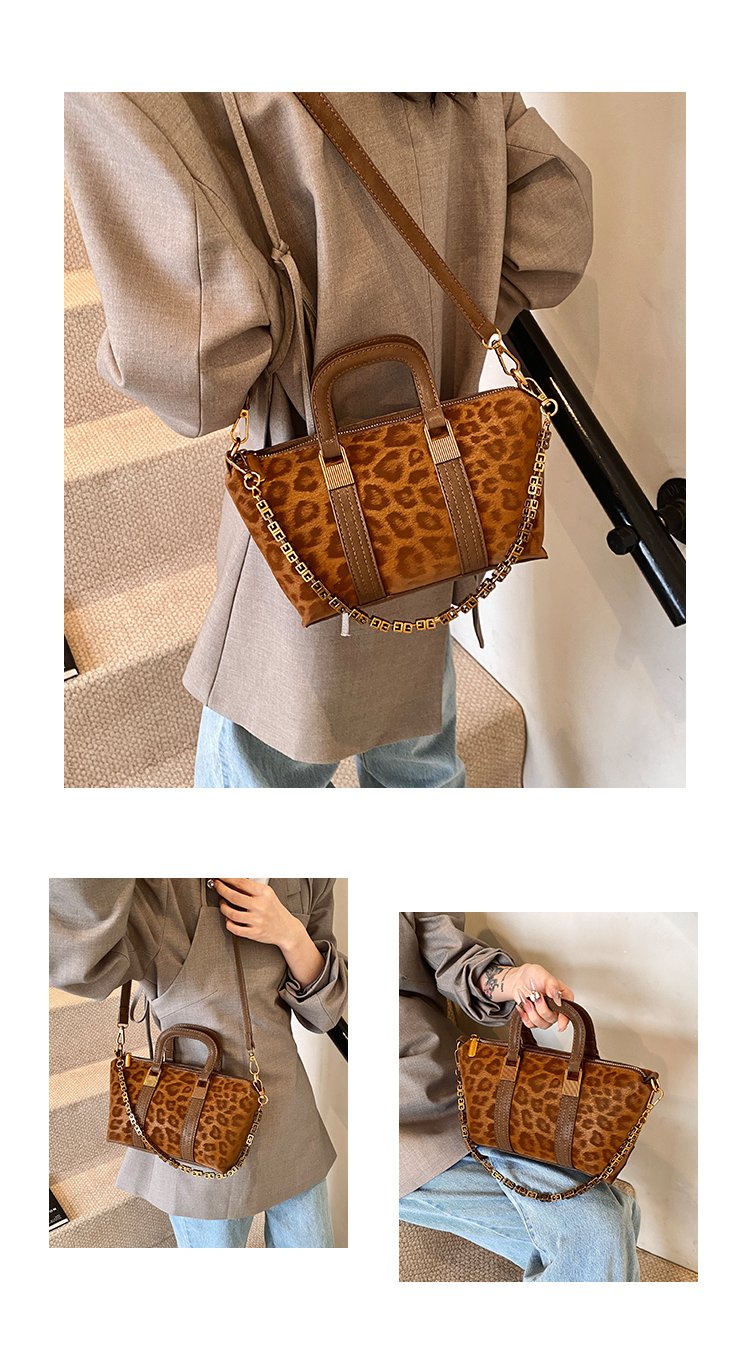 Women's PU Leather Letter Print Satchel Shoulder Bag detail 3