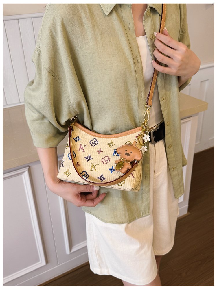 Women's PU Leather Letter Print Shoulder Bag detail 15
