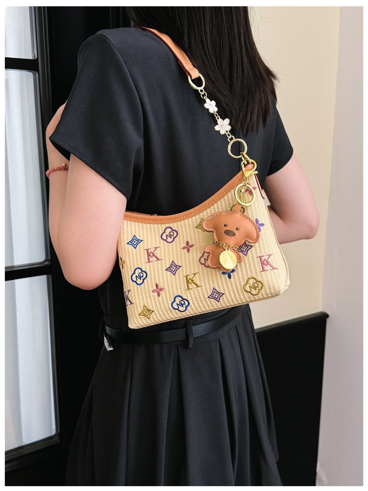 Women's PU Leather Letter Print Shoulder Bag detail 17