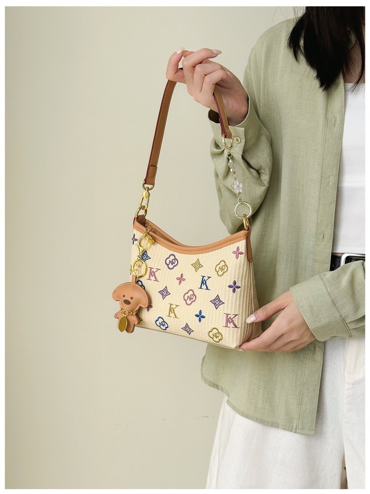 Women's PU Leather Letter Print Shoulder Bag detail 38
