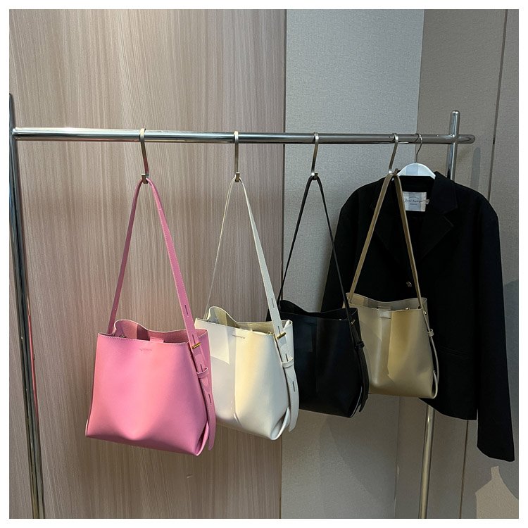 Women's PU Leather Minimal Bucket Bag detail 9