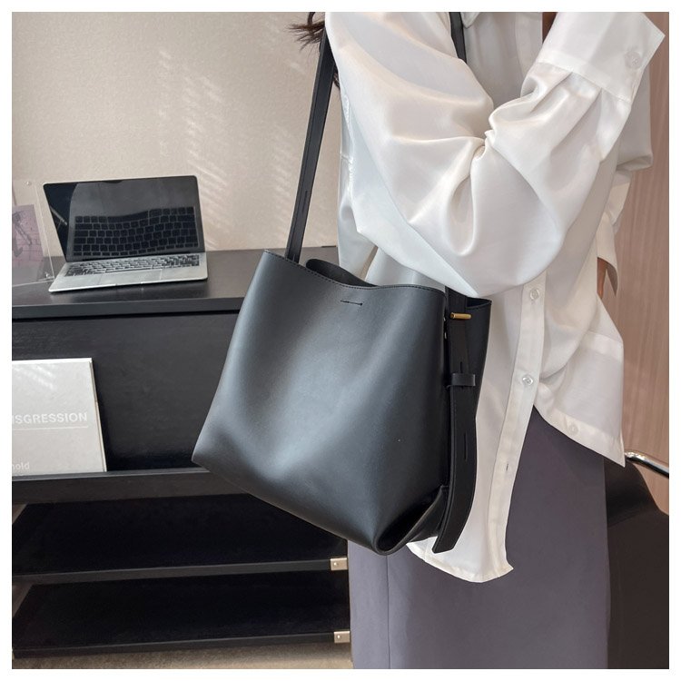 Women's PU Leather Minimal Bucket Bag detail 16