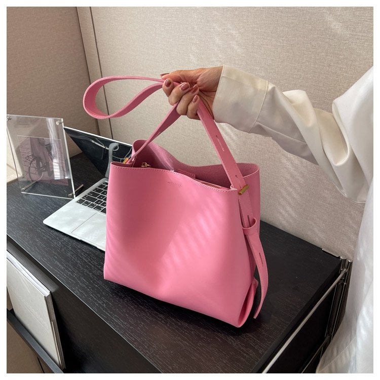 Women's PU Leather Minimal Bucket Bag detail 39