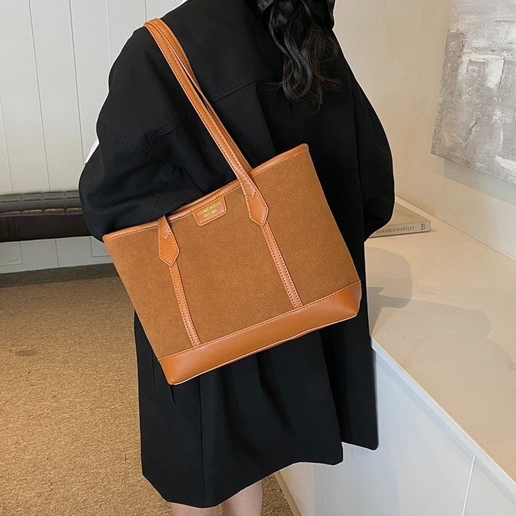 Women's PU Leather Minimal Tote Bag view 2