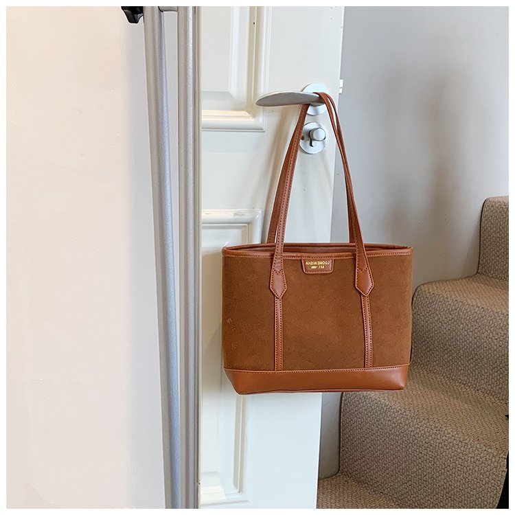 Women's PU Leather Minimal Tote Bag detail 11