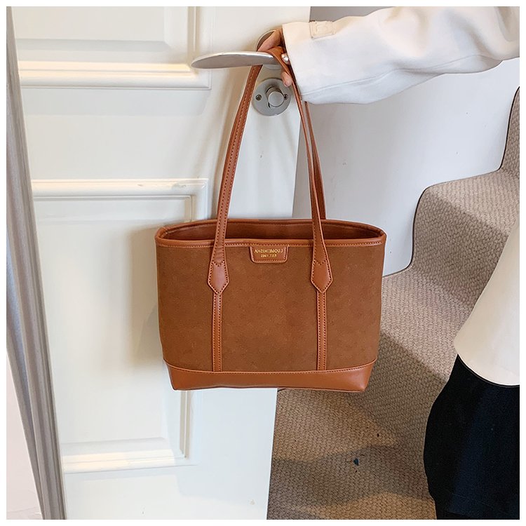 Women's PU Leather Minimal Tote Bag detail 13