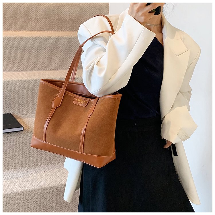 Women's PU Leather Minimal Tote Bag detail 14