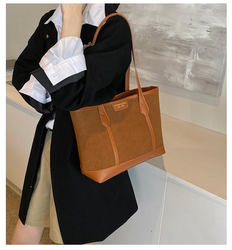 Women's PU Leather Minimal Tote Bag detail 1