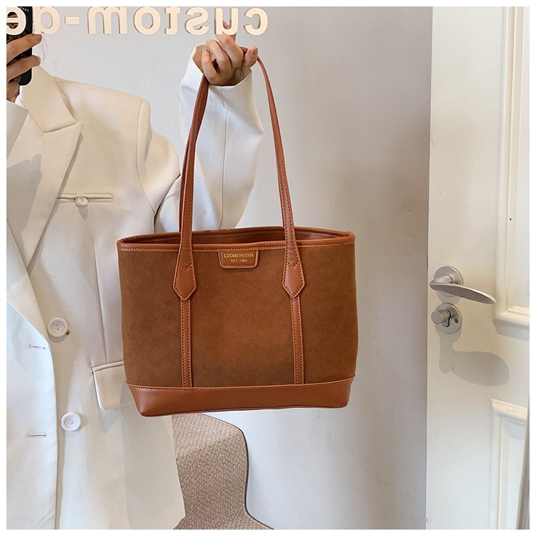 Women's PU Leather Minimal Tote Bag detail 26