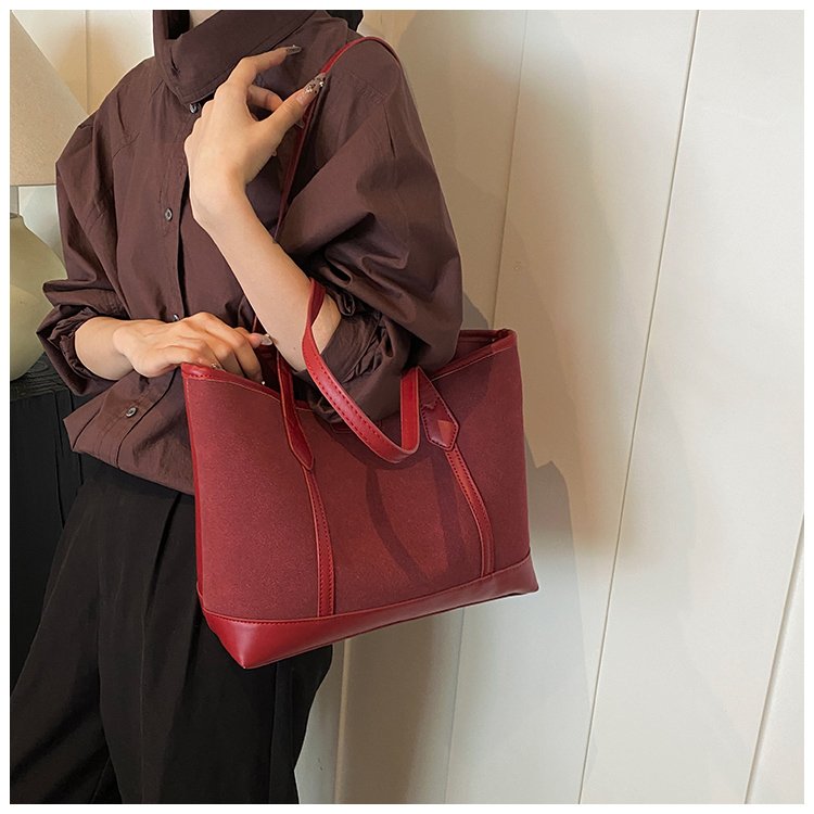 Women's PU Leather Minimal Tote Bag detail 30