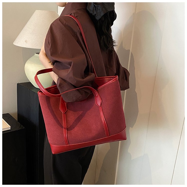 Women's PU Leather Minimal Tote Bag detail 32