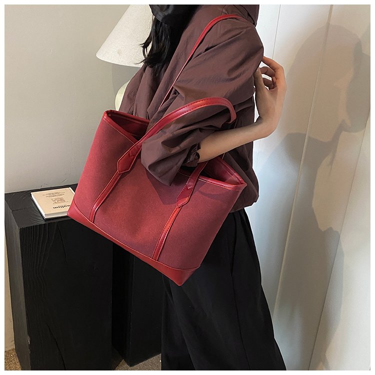 Women's PU Leather Minimal Tote Bag detail 35