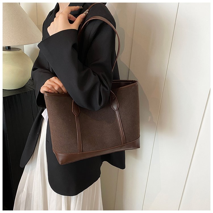 Women's PU Leather Minimal Tote Bag detail 37
