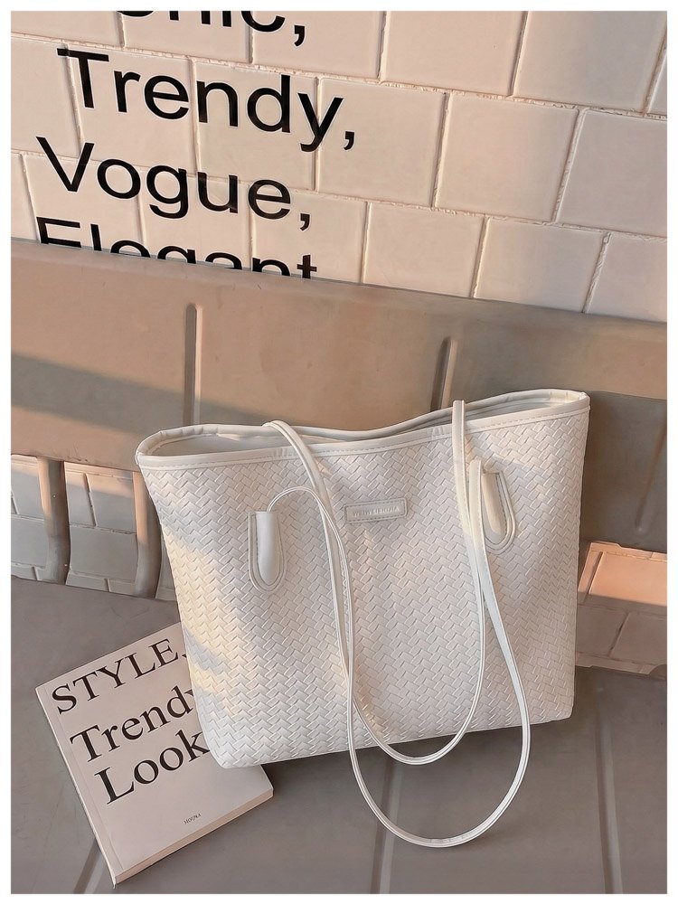 Women's PU Leather Minimal Tote Bag detail 19